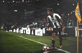 电子竞技网站最新下载-伦纳德19年季后赛集锦